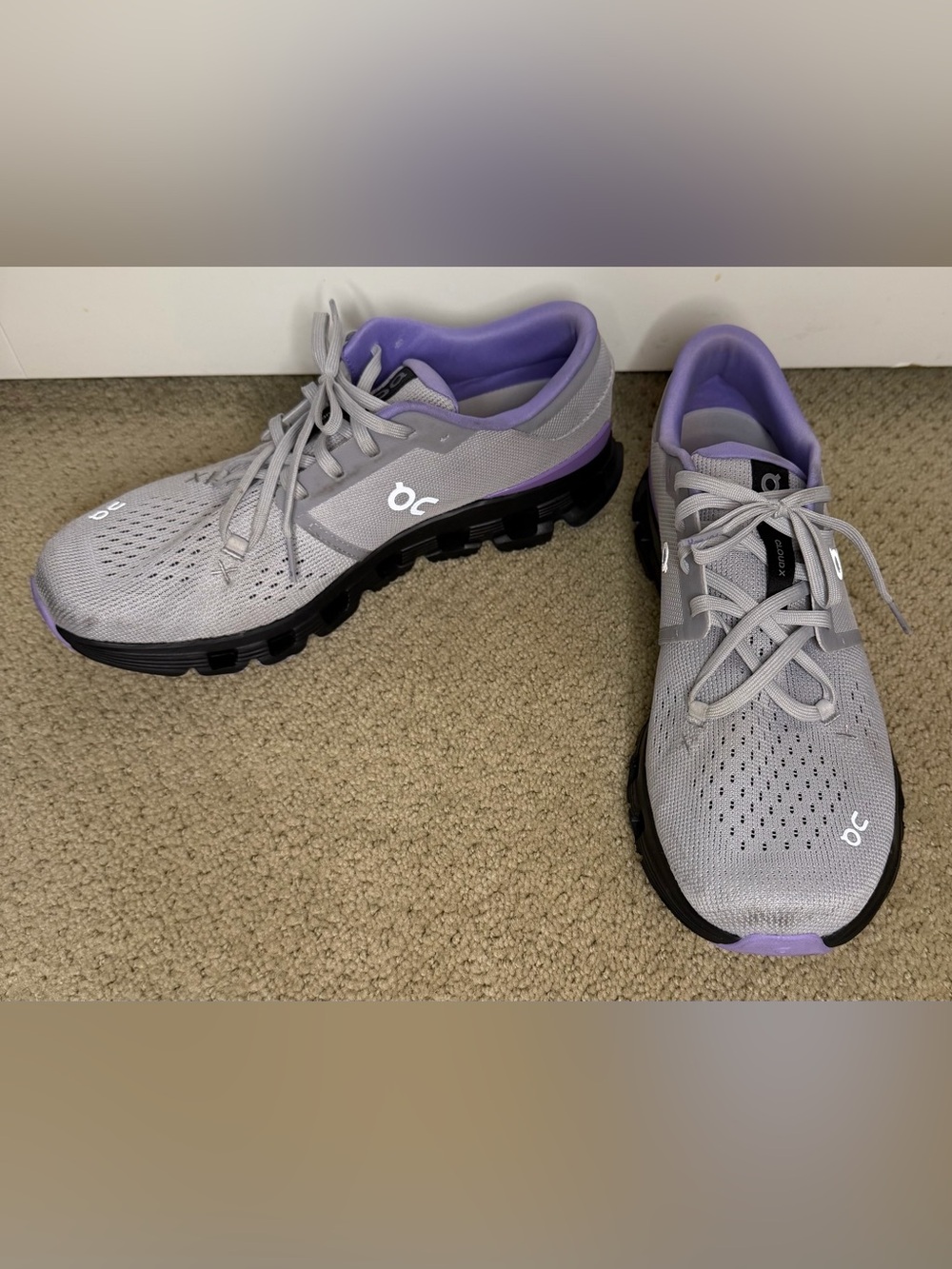 On Running Cloud X 4 — Light Gray & Purple Training Shoe - Picture 2 of 7